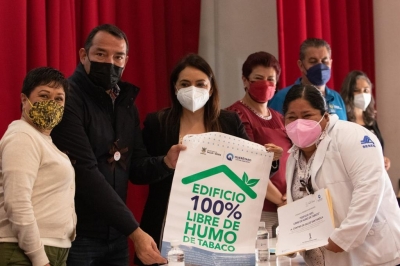 Entregan SESEQ y SECA certificados "libres de humo" en San Juan