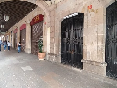 Desesperados, quebrados y chin…..dos