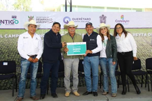 Entregan apoyos a beneficiarios del programa Impulso al Desarrollo Rural