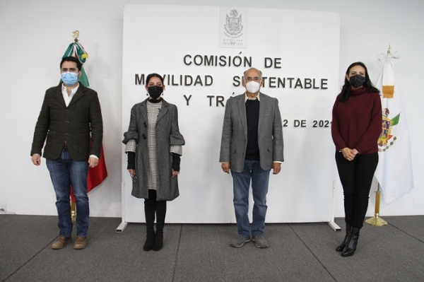 Aprueban diputados exhorto para realizar operativos contra taxis "pirata"