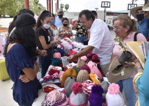 Exponen "Jóvenes Construyendo el Futuro" lo aprendido en su Capacitación