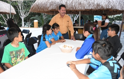 Gobierno Municipal de Jalpan reconoció la buena representación de Jalpan en la XXX Regata de Canotaje en Tuxpan 2022