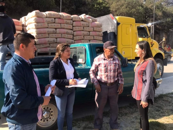 Selene Salazar arranca programa social "Acciones por ti"en San Joaquín.