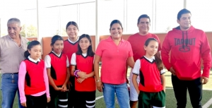 Llega “Diputada En Tu Escuela” a Puerto de San Nicolás.