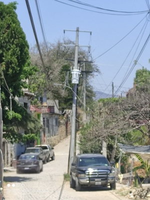 Vecinos de Las Ortigas denuncian mal servicio de la CFE