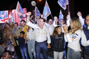 Arranca firme Luis Bernardo nava